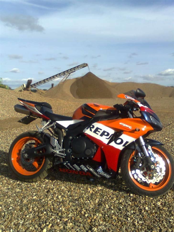 Honda CBR1000RR Fireblade billede 8