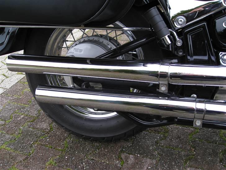 Suzuki Intruder C800 - Vance&Hines Straight shot 2-2 chrome billede 8