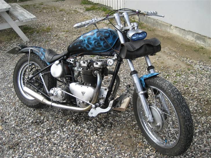 Triumph Thunderbird - - SOLGT - - billede 1