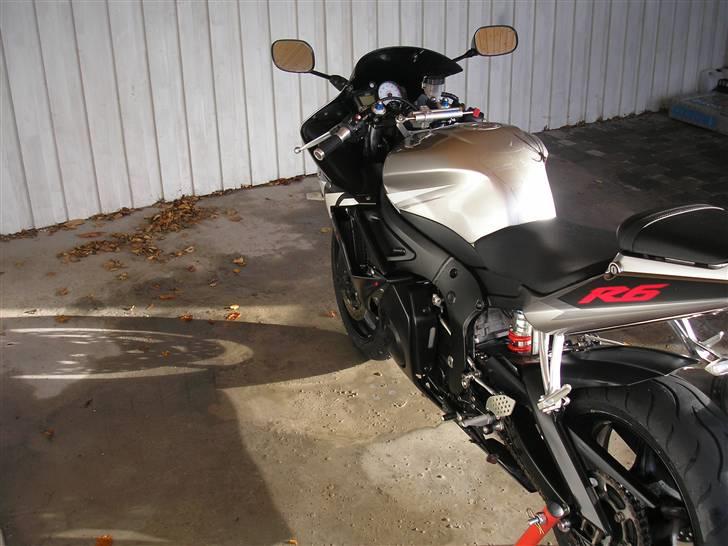 Yamaha yzf r6 billede 5