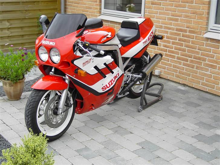 Suzuki GSX-R 750 billede 5
