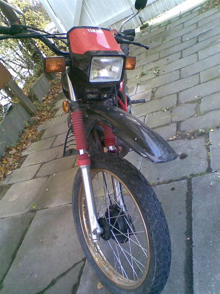 Yamaha DT 175 (Vintercyklen) billede 4