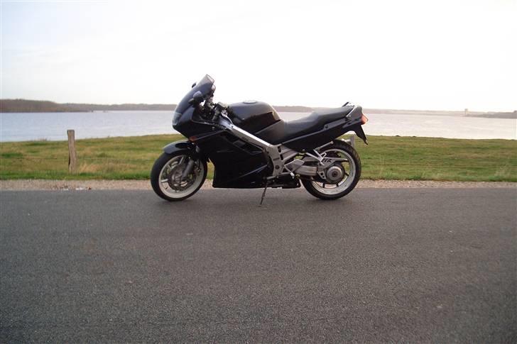 Honda VFR 750 F RC 36-1 billede 5