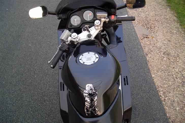 Honda VFR 750 F RC 36-1 billede 7