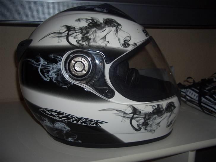 Suzuki GSX 750 F *SOLGT*  billede 7