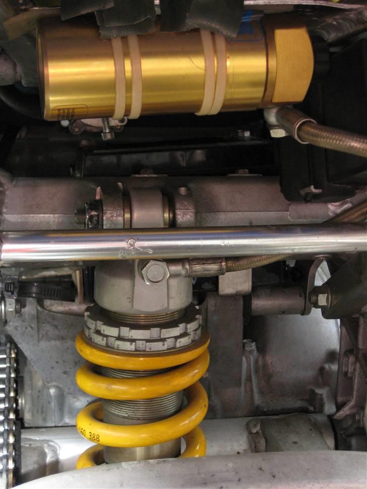 Honda CBR900RR [SOLGT] - Øhlin Bagdæmper billede 6