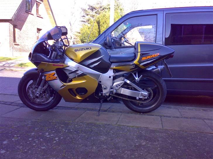 Suzuki GSXR 750 SRAD  billede 1