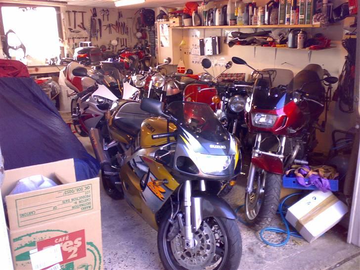 Suzuki GSXR 750 SRAD  billede 5