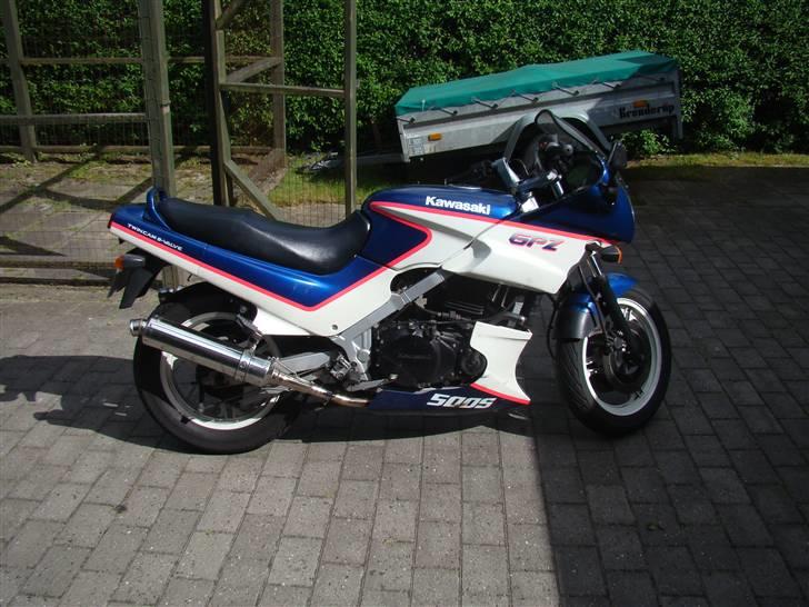 Kawasaki GPZ 500 s (EX500A) billede 1