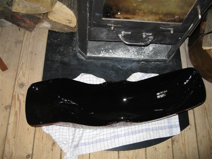 Suzuki vl 1500 - nå men så lige tilbage forand brændeovnen textylen skulle jo tøre ik? billede 14