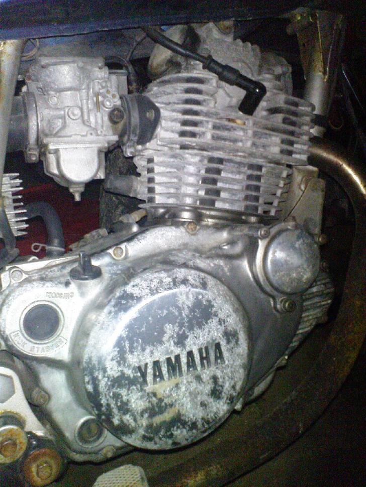 Yamaha SR 250 Classic - her er lidt arbejde med at fjerne rust og ir billede 6