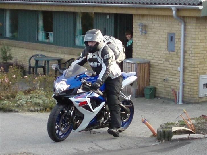 Suzuki GSXR 600 (Solgt) billede 3