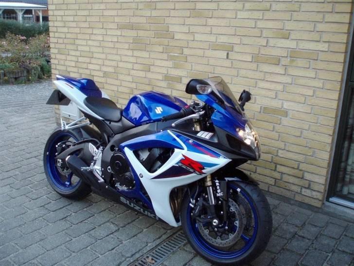 Suzuki GSXR 600 (Solgt) billede 4