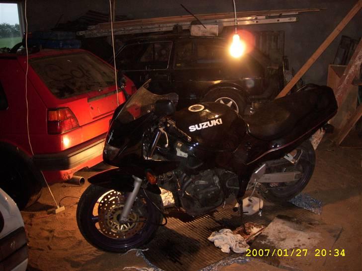 Suzuki gsx 600f - uha mere end 5 min arbejde byder sig på billede 4