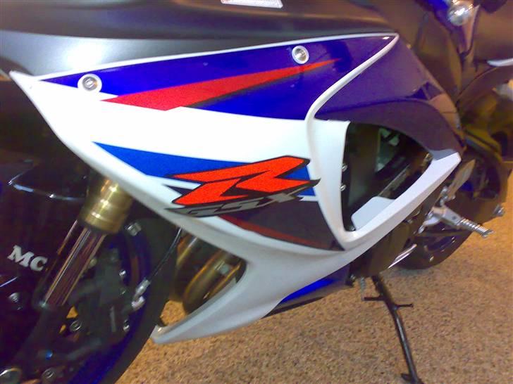 Suzuki GSXR 600 (Solgt) billede 8