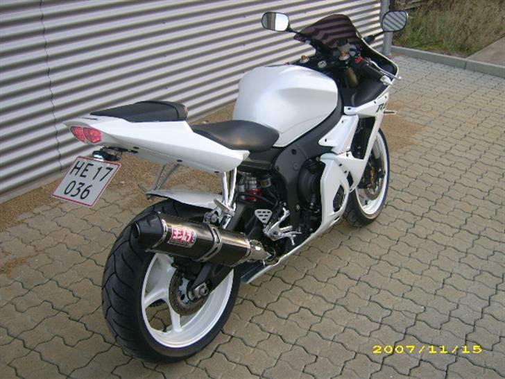 Yamaha model 2005 r6.solgt. billede 15