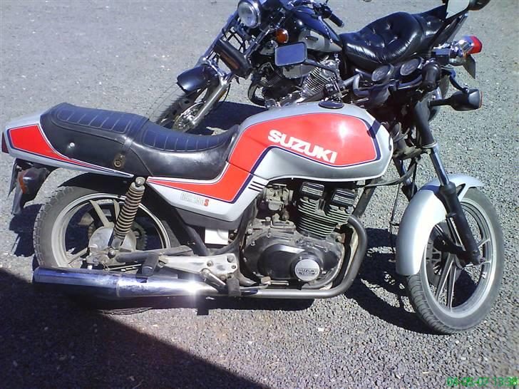 Suzuki GSX 250S billede 3