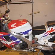 Honda CBR 900 RR Fireblade