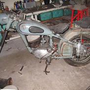 Victoria KR26N Capri
