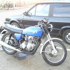 Honda cb 400f
