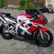 Yamaha YZF R6
