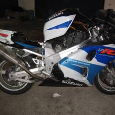 Suzuki TL1000R Solgt:(