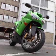 Kawasaki zx6r