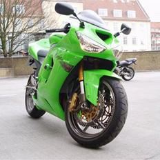Kawasaki zx6r