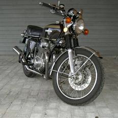 Honda cb 750 k2