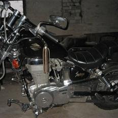Suzuki LS 650 Savage