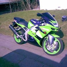 Kawasaki zx6r