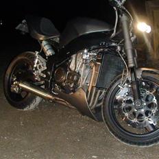 Kawasaki zxr750 FIGHTER  TIL SALG 