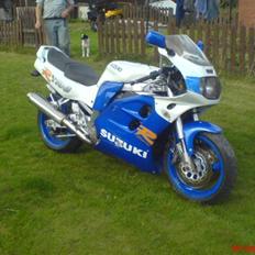 Suzuki GSX 1100 R | SOLGT