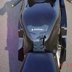 Suzuki gsxr 750 med R1 RØV(SOLGT