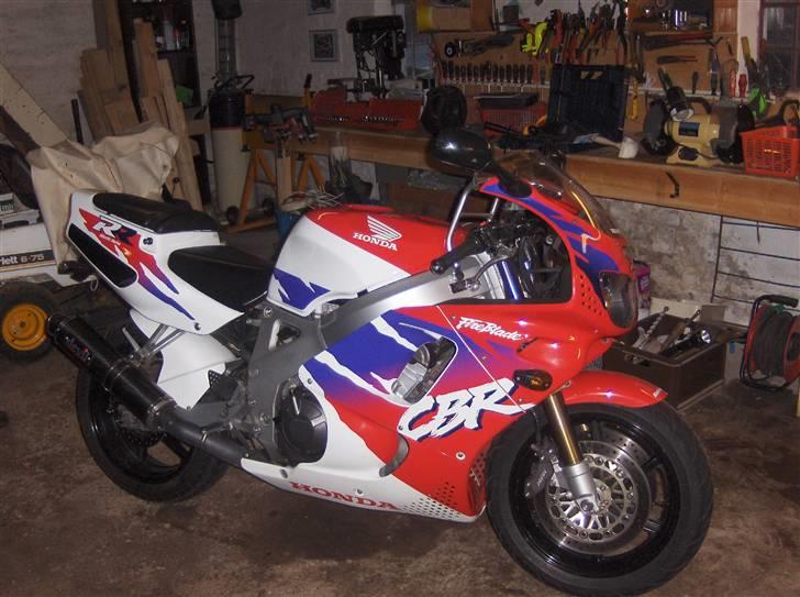 Honda CBR 900 RR Fireblade billede 6