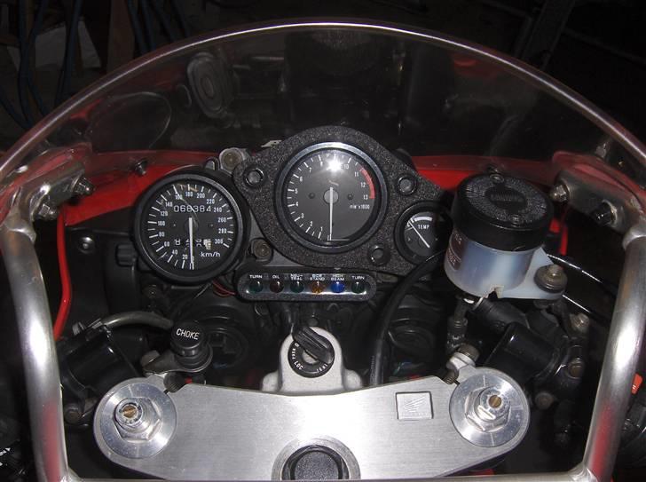 Honda CBR 900 RR Fireblade billede 8