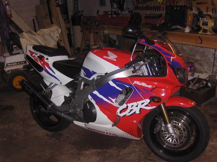 Honda CBR 900 RR Fireblade billede 10