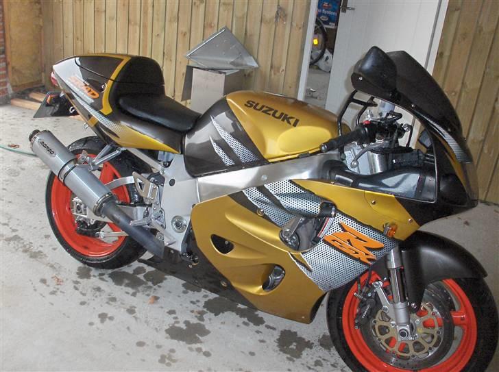 Suzuki Gsxr 750 srad (Solgt) billede 8