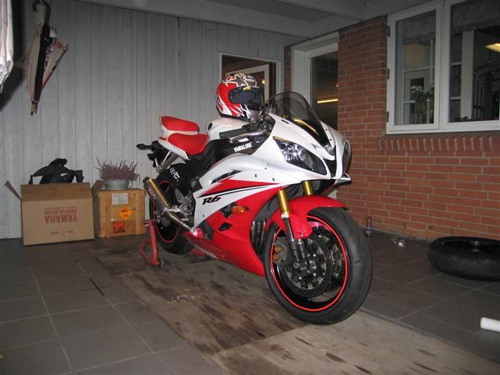 Yamaha YZF R6 billede 1