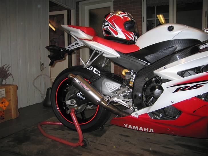 Yamaha YZF R6 billede 10