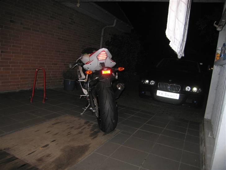 Yamaha YZF R6 billede 11