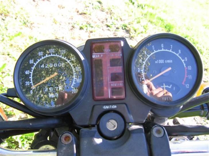 Suzuki GSX 250S billede 6