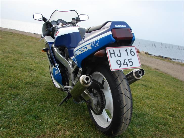 Suzuki gsxr 400 billede 6