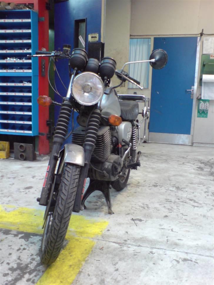 MZ 251 etz billede 4