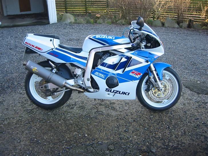 Suzuki GSXR 400 (GK76A) billede 10