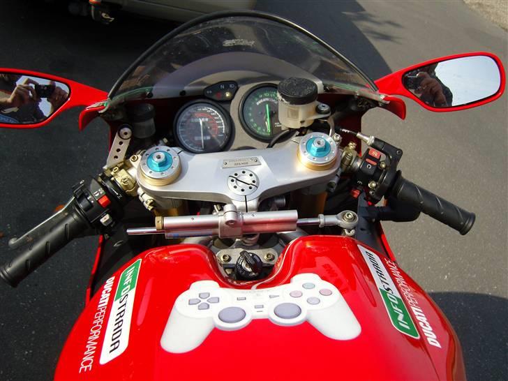 Ducati 998 S BAYLISS no 25/400 SOLGT billede 9