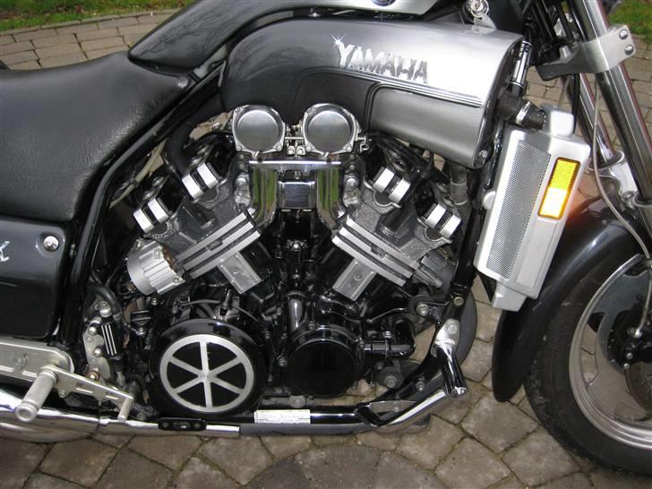 Yamaha V-max billede 2