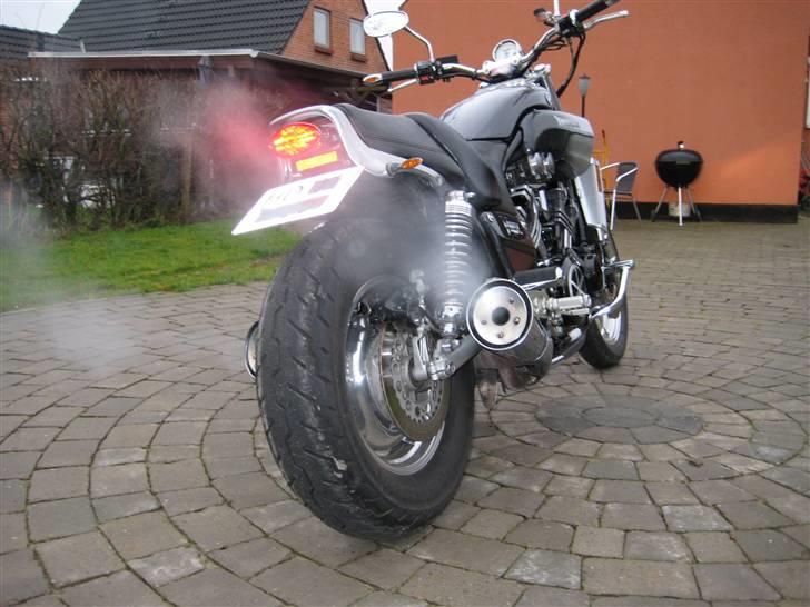 Yamaha V-max billede 8