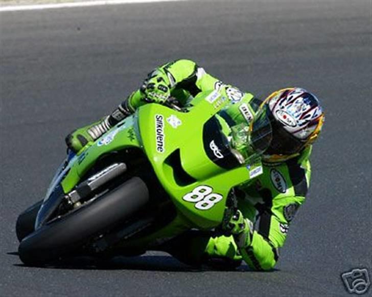 Kawasaki ZX-10R  SOLGT - så langt kommer jeg nok ikke i.. håber jeg ikke.. billede 12