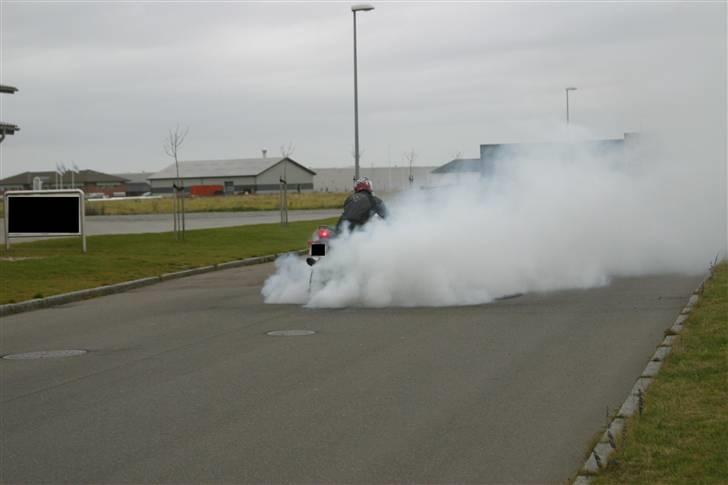 Suzuki Gsx 600 f billede 16